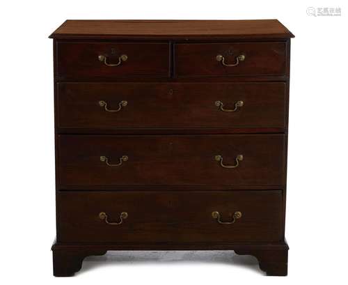 Georgian Oak Chest of Drawers