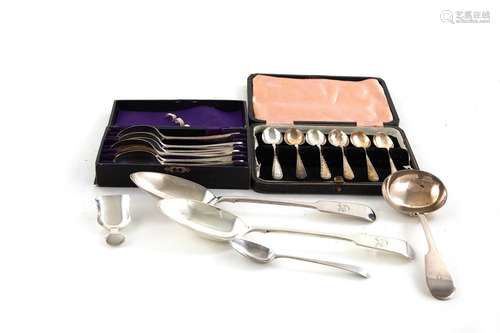 English Sterling Silver Flatware and Serving Pieces (17pcs)