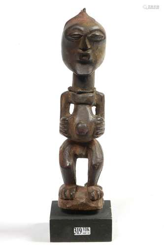 Statuette fétiche de protection Nkishi Songye en bois sculpt...