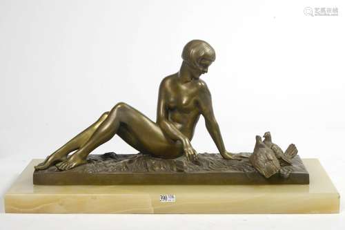 "Elégante au couple de colombes" Art déco en bronz...