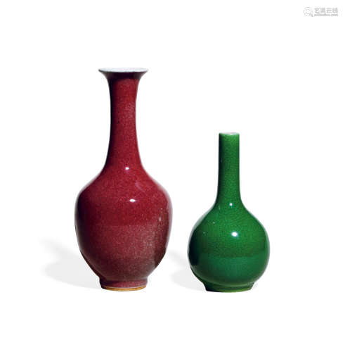 清 绿哥釉胆瓶·红釉长颈撇口瓶
