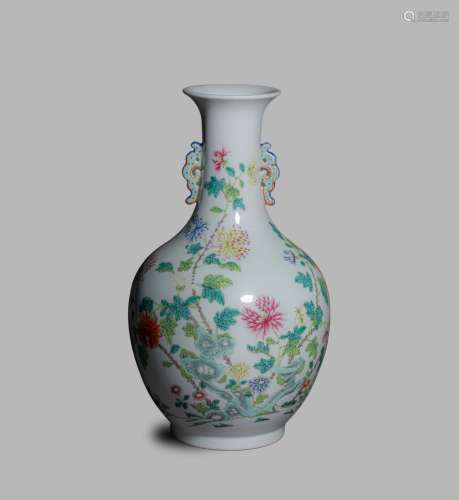 Qing dynasty, guangxu famille rose vase