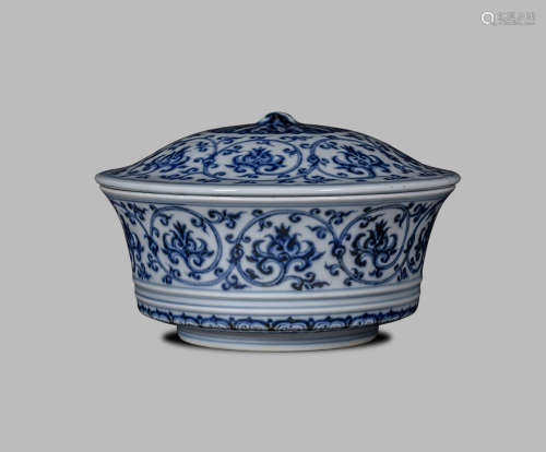 Ming Dynasty, Xuande style blue and white bowl
