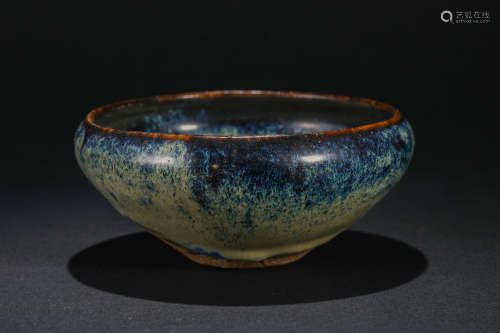 Yuan Dynasty,  Sauce-glazed cup