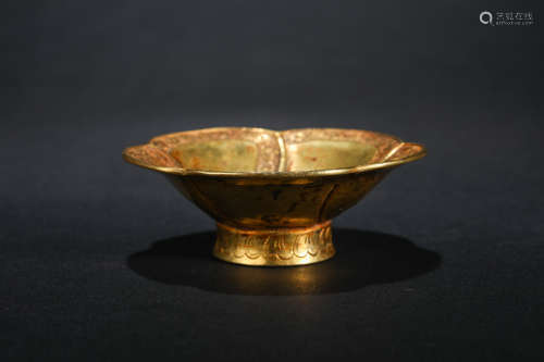 Yuan Dynasty,  Gilt Silver petal Bowl