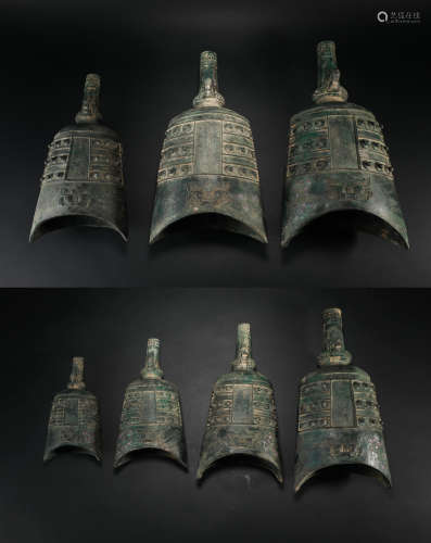 Yuan Dynasty,  Bronze a set of chimes