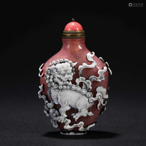 Qing Dynasty,  Colored Glass Snuff Bottle