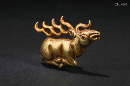 Yuan Dynasty, Gold-inlaid deer-shaped ornaments