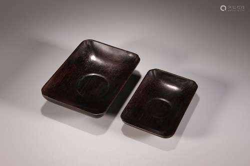 A Pair of Red Sandalwood Brush Pots