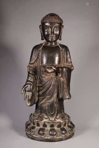 Statue of Sakyamuni