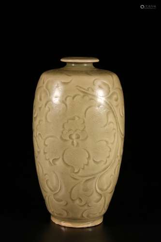 Prunus Vase