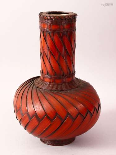 A JAPANESE MEIJI PERIOD WOVEN BOTTLE NECK IKEBANA VASE - wit...