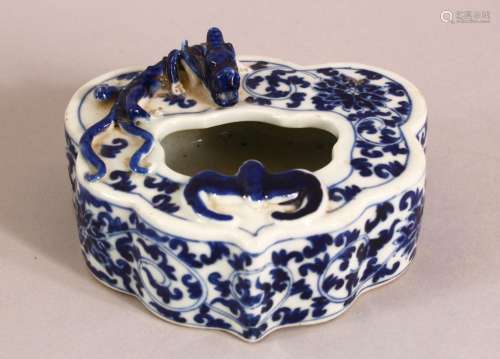 A CHINESE BLUE AND WHITE PORCELAIN BRUSH WASH, with dragon a...