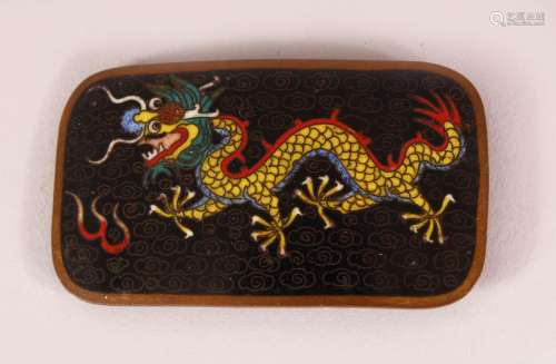 A CHINESE CLOISONNE ENAMEL DRAGON BELT BUCKLE - depicting a ...