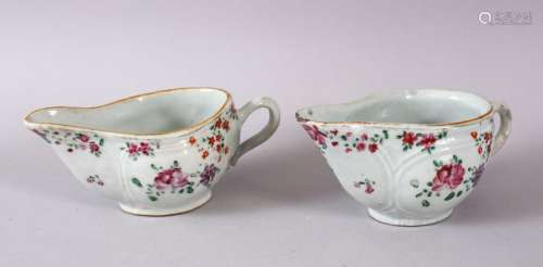 A PAIR OF 18TH CENTURY CHINESE EXPORT FAMILLE ROSE PORCELAIN...