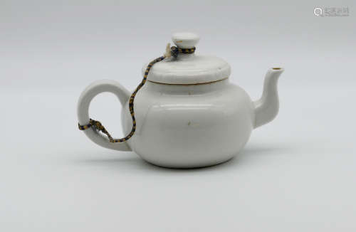 民国 白釉茶壶