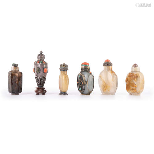 Sei snuff bottles