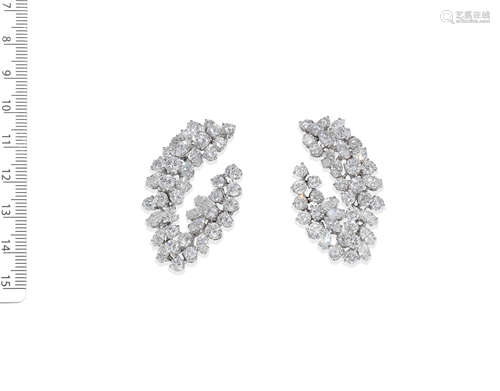 DIAMOND HOOP EARCLIPS