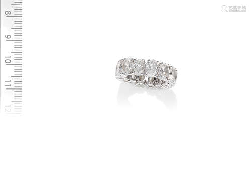 GRAFF: DIAMOND ETERNITY RING