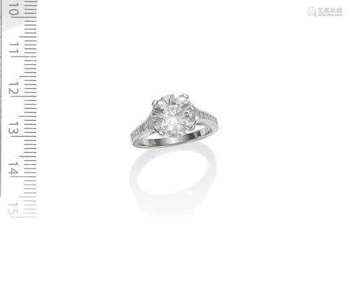 DIAMOND SINGLE-STONE RING