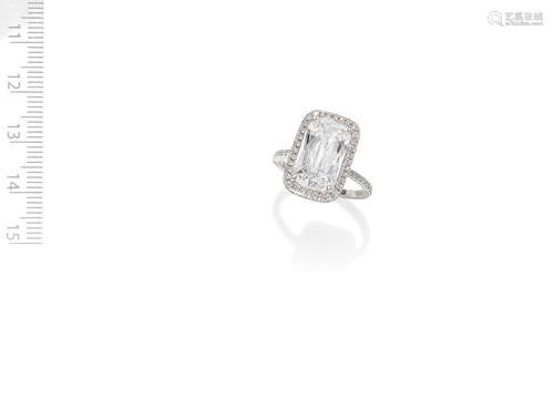 WILLIAM GOLDBERG: DIAMOND SINGLE-STONE RING