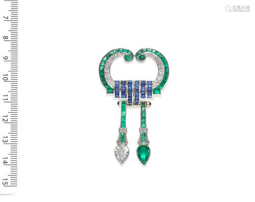 EMERALD, SAPPHIRE AND DIAMOND BROOCH, CIRCA 1925 AND LATER