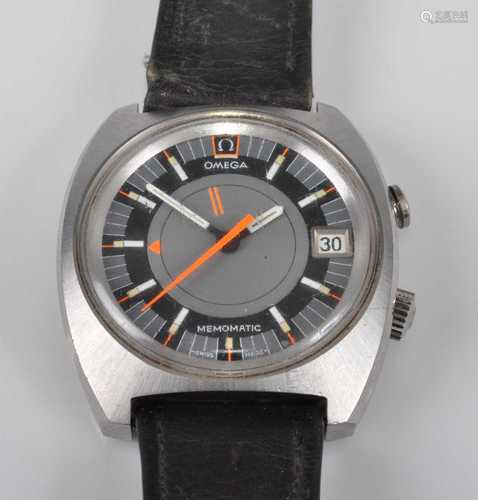 A gent's stainless steel Omega Seamaster Memomatic alarm wat...