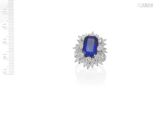 SAPPHIRE AND DIAMOND CLUSTER RING