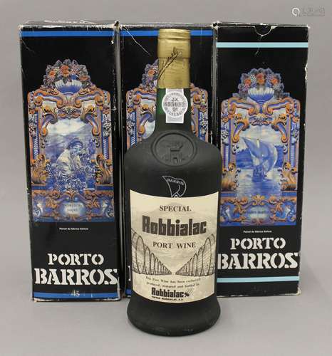 Three boxed bottles of Porto Barros Special Robbialac Port W...