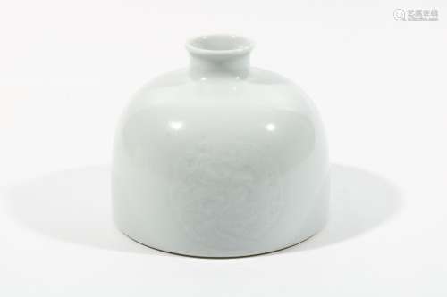 chinese white glazed porcelain water pot