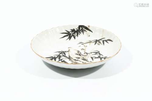 chinese grisaille porcelain dish