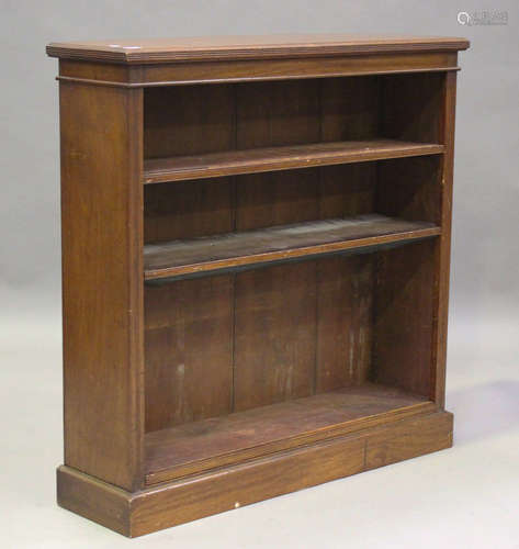 A late Victorian mahogany open bookcase with adjustable shel...