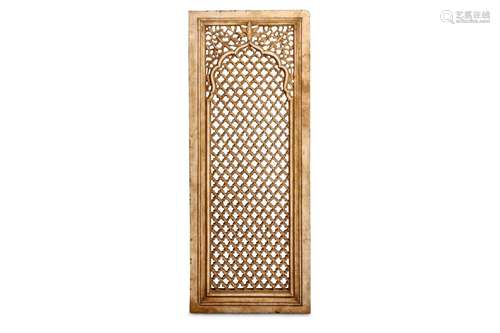 A MUGHAL STYLE MARBLE JALI SCREEN, PROBABLY 19TH CENTURY