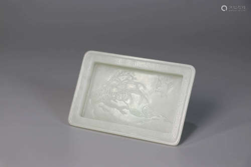 WHITE JADE RECTANGULAR BRUSH WASHER