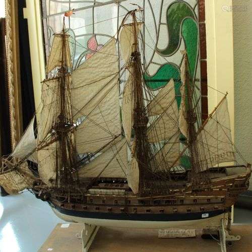 Maquette de bateaux trois mâts 