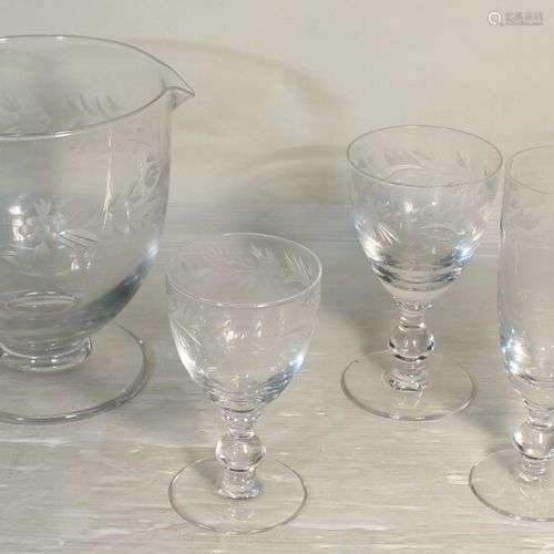 Service de verres en cristal de 67 pièces. 18 flûtes - 18 ve...