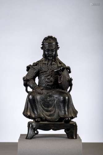 Statue chinoise en bronze 'Guandi', dynastie Ming (h39cm)