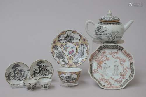 Lot porcelaine de Chine: théière (h9cm), plat (dia14cm), tas...