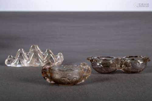 Lot: 3 objets de lettré chinois en cristal de roche (rincage...