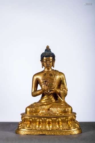 Sculpture sinotibétaine en bronze doré 'Bouddha Shakyamuni',...