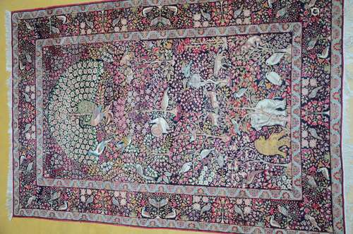 Deux tapis d'orient 'animaux' et 'fleurs' (225x146cm) et (21...