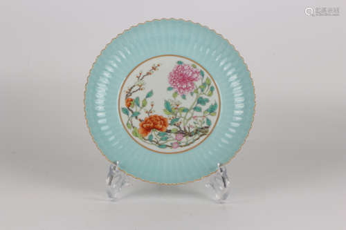 A Qing Yongzheng famille-rose floral dish