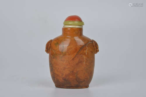 A snuff bottle