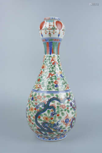 A five-coloured chi dragon garlic vase