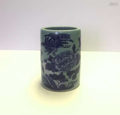 Chinese Porcelain Brush Holder