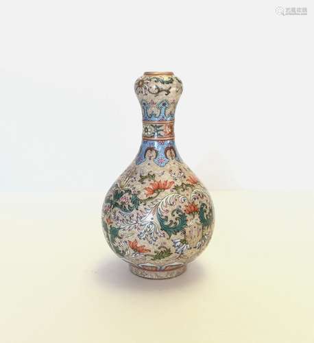 Chinese Famille Rose Porcelain Vase