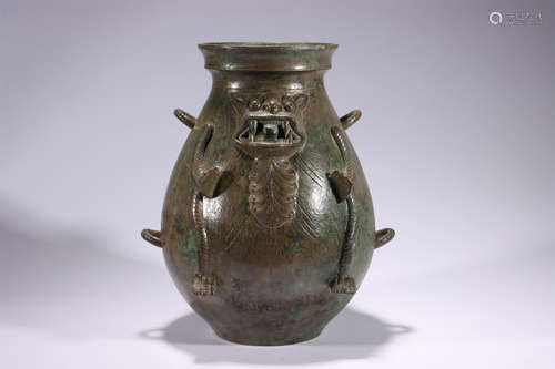 Bronze animal jar