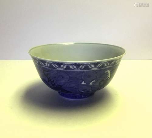 Large Chinese Blue & White Porcelain Bowl