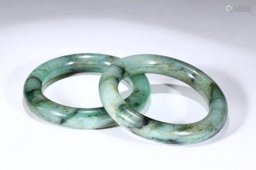 Qing Dynasty - A Pair of Jadeite Bangle