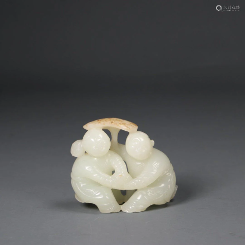 Qing Dynasty - White Jade 'He-He Er Xian' Hand Pieces